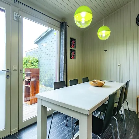 Chalet In Bullingen For 6 Person Wirtzfeld