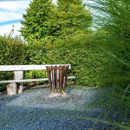 In Bullingen For 6 Person