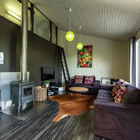 In Bullingen For 6 Person Chalet